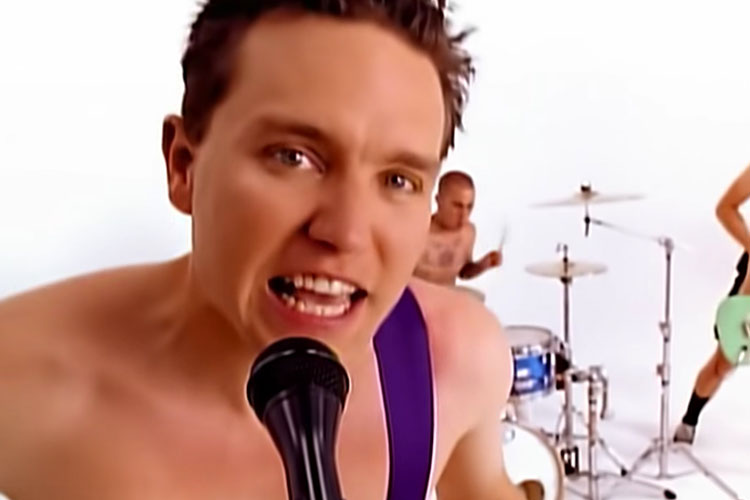 Mark Hoppus Came Up With The Opening Of ‘What’s My Age Again?’ By Trying To Learn Green Day’s ‘J.A.R’