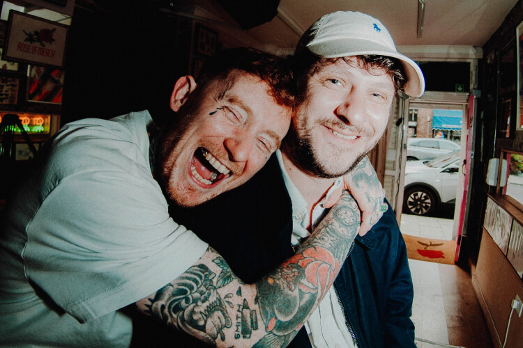 Frank Carter & The Rattlesnakes Team Up With Jamie T On ‘The Drugs’