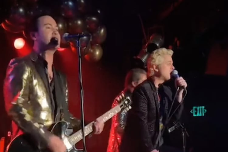 Watch Green Day Play Two Special Sets As The Coverups