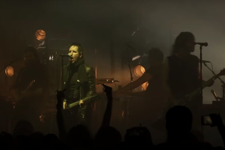 Watch Nine Inch Nails Play ‘Wish’ With Former Members