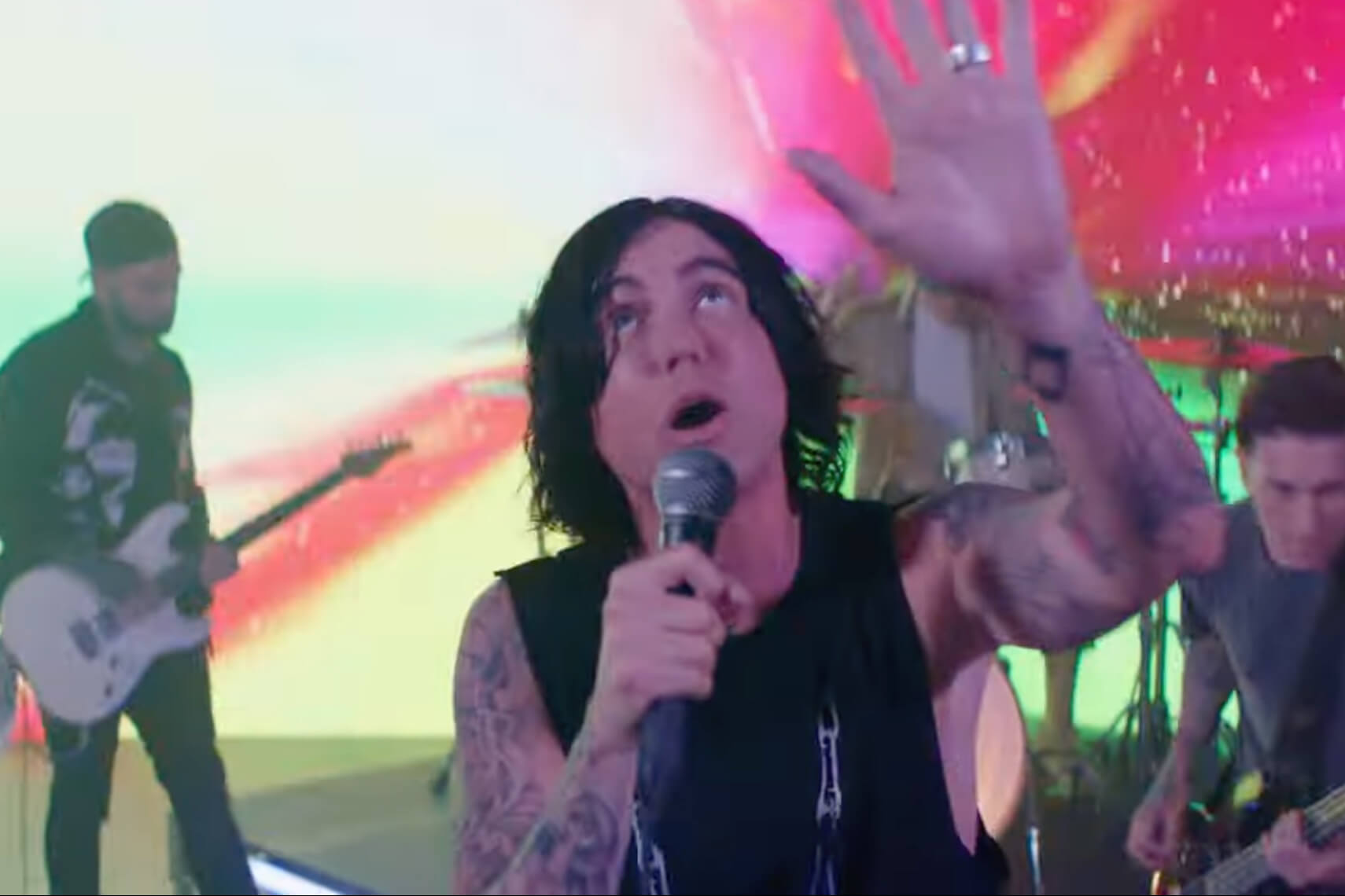Sleeping With Sirens Release Title Track Of New Album ‘Complete Collapse’
